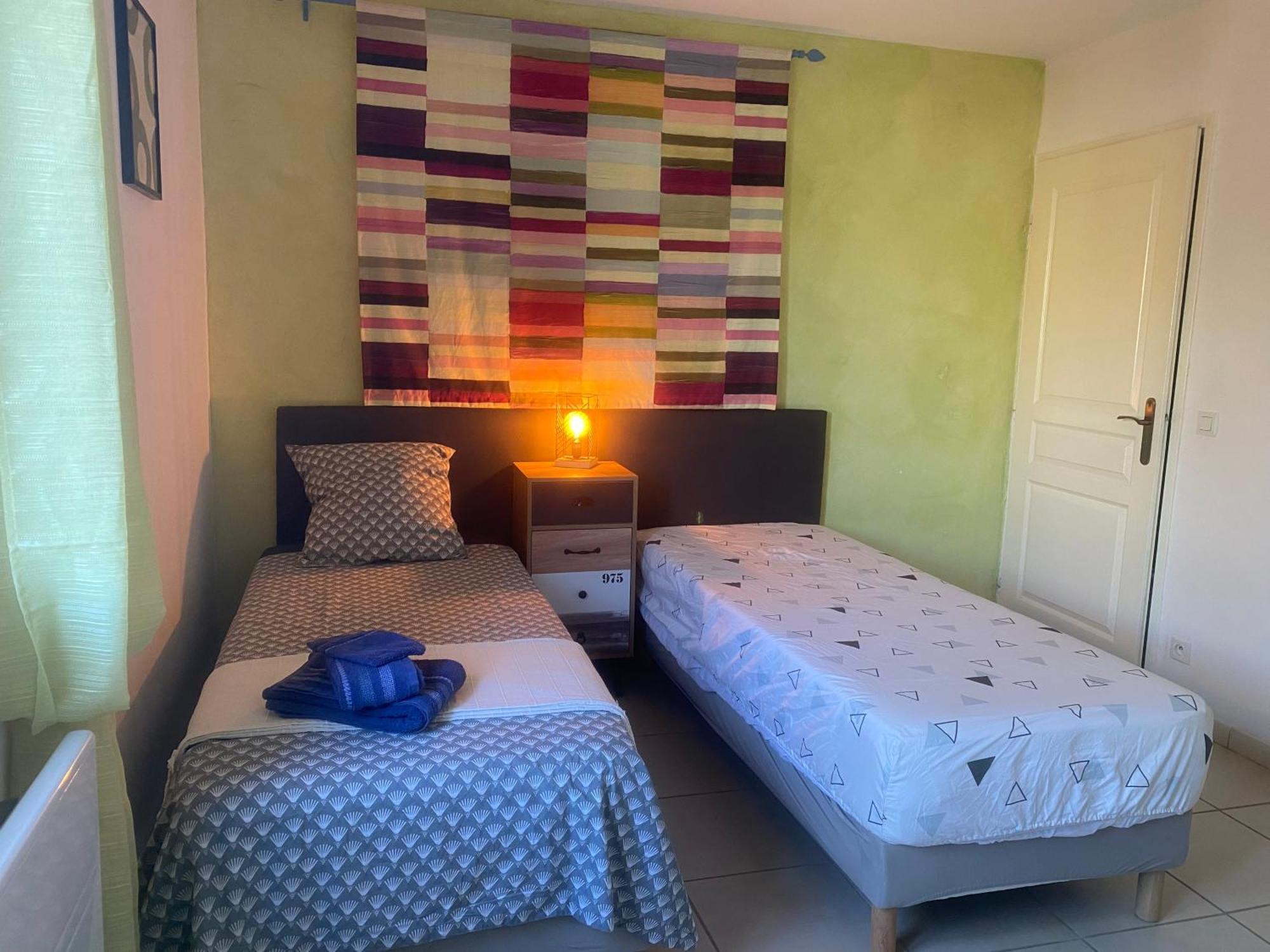 Gite Romarin Avec Spa Saint-Jean-de-Barrou Ngoại thất bức ảnh